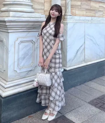 OLIVE des OLIVE 멜로우 암슬릿 롱 원피스