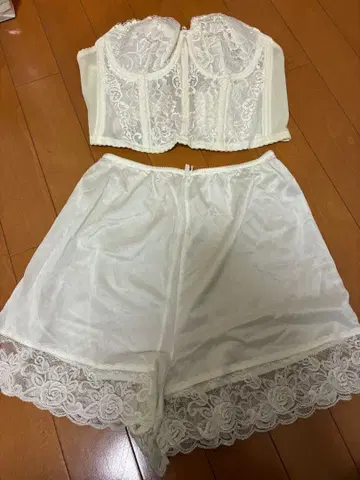 와코루 브라이덜 이너 세트