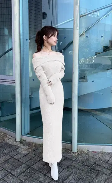 GRL 그레일 오프숄더 샤기 니트 원피스 dr755 아이보리