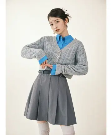 [택 포함 미사용 새상품] LILY BROWN 턱 플리츠 스커트 숏 팬츠