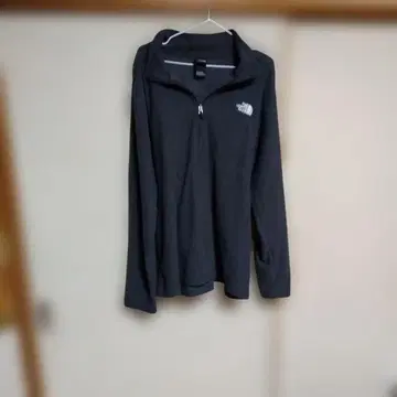THE NORTH FACE 다크 그레이 하프 지퍼 플리스