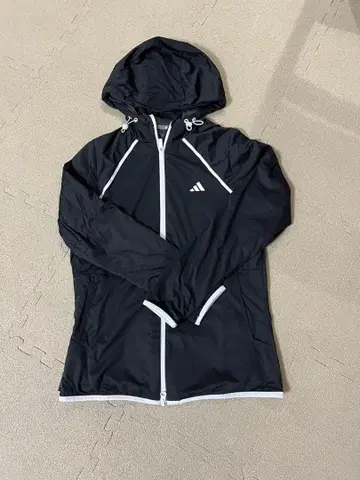 아디다스 방풍 발수 스트레치 자켓 여성 택 포함 새상품
