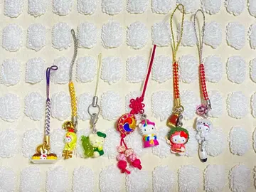 지역 한정 키티 스트랩