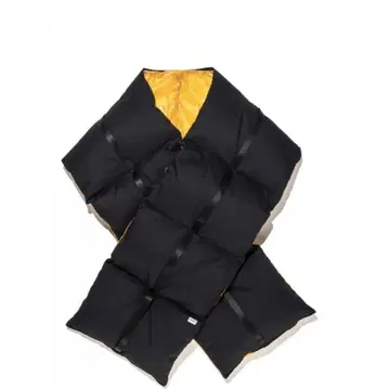 COMFY OUTDOOR GARMENT 다운 머플러 블랙 CMF