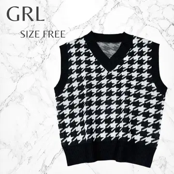 그레일 하운드투스 패턴 V넥 숏 기장 니트 베스트