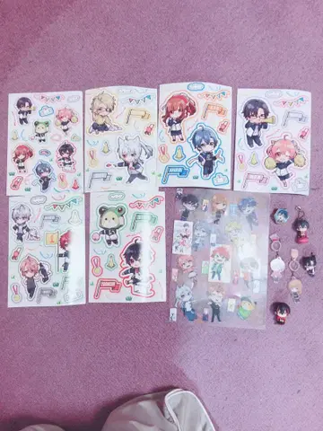 컬러풀 피치 굿즈 세트