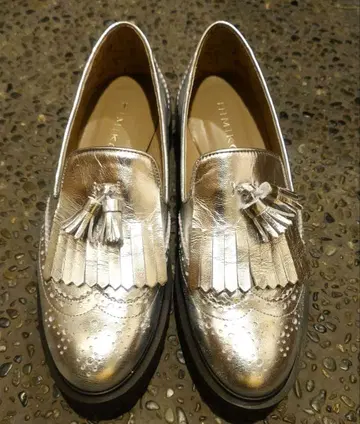 [컨디션 최상] 히미코 로퍼 실버 23.5cm