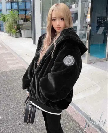 Rady 블랙 퍼 후디