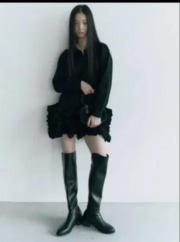 [ 신상! 미사용 새상품 ] HIAND 라운드탑 니하이 부츠 24.5cm