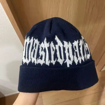 WASTED 니트 모자 네이비 로고