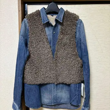 LUSTEEK 새상품 브라운 퍼 스타일 V넥 베스트