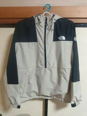 THE NORTH FACE 나일론 자켓 베이지/블랙