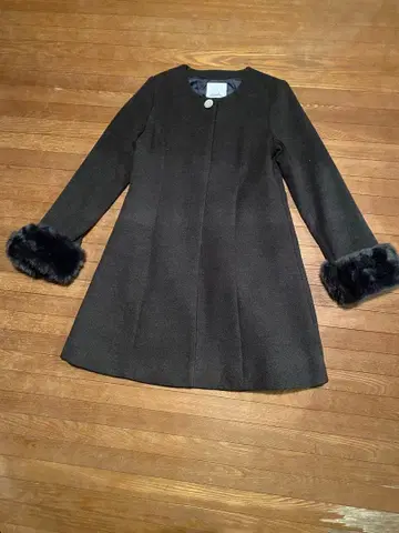 dazzlin 다크 그레이 롱 코트