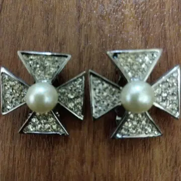 [ 레어 ] BEST 베스트 인터내셔널 펄 십자가 크로스형 귀찌