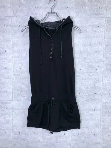 헤이세이 아카이브 어반 갸루 구제 의류 헨리넥 후드 부착 올인원