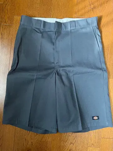 Dickies 디키즈 하프 팬츠 숏팬츠 차콜 반바지