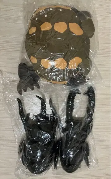 코카서스장수풍뎅이, 기라파톱사슴벌레, 아메후쿠라개구리 봉제 인형