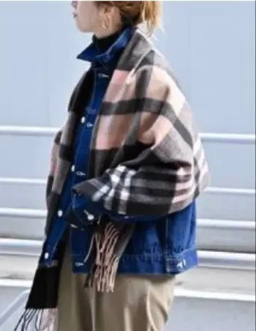 B.C STOCK 핑크 x 블랙 체크 대형 캐시미어 혼방 스톨 머플러