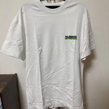 XLARGE 화이트 T셔츠 M 사이즈