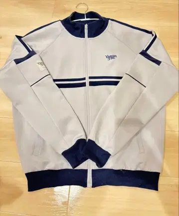 Younger Song 야거송 그레이 트랙 자켓