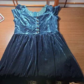 다크 틸 벨벳 원피스