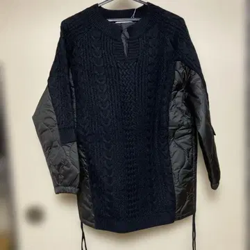 SCOTCLUB RADIATE 이소재 니트탑