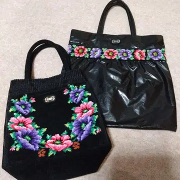 FELLER 꽃무늬 자수 토트백 세트