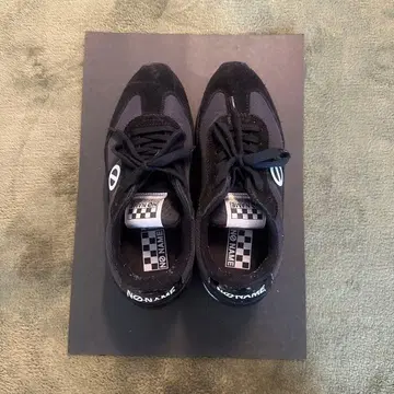 NO NAME 스니커즈