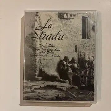 8과('54 이탈리아) 페데리코 펠리니 Blu-ray