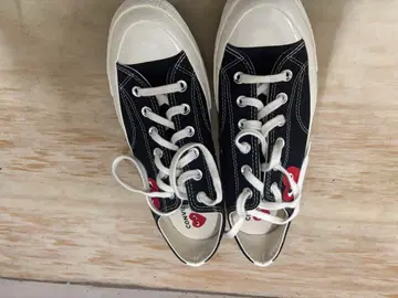 주말 세일 컨버스 블랙 컬러 스니커즈 하트 로고