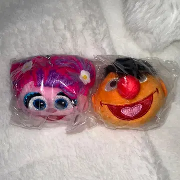 어니와 애비의 마스코트 2개 세트