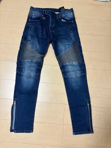 안티비크스크 청바지