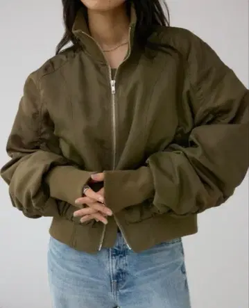 Web 한정판 AZUL BY MOUSSY 롱 리브 썸홀 숏 MA-1