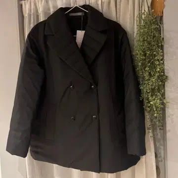 새상품급! theory luxe 다운 자켓 038 블랙