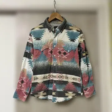 빵 핸들 슬림 USA제 네이티브 긴팔 셔츠