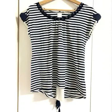 axes femme 엑시즈팜 T셔츠 네이비 보더 리본