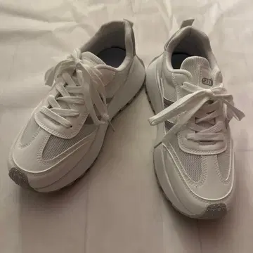 통굽 스니커즈 새상품