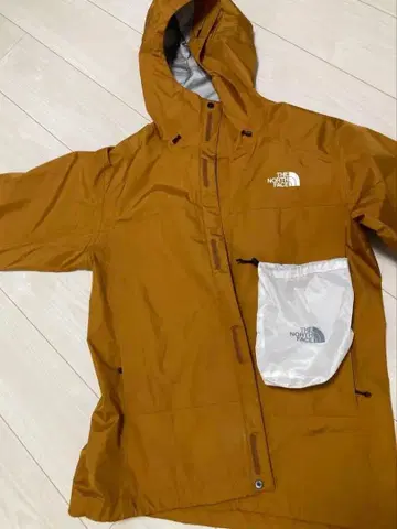 브라운 마운틴 후드티 수납 봉투 포함