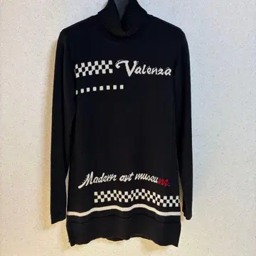 발렌자 하이넥 스웨터 40