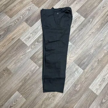 데상트 방한 팬츠