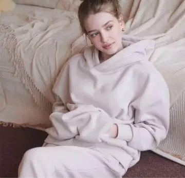 피치 존 로고 후디 셋업 룸웨어 라벤더 상하의 세트 2