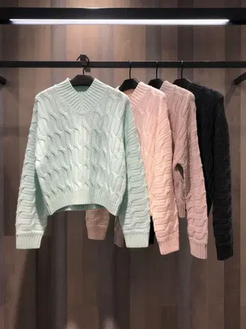 띠어리 케이블 짜임 하이넥 니트 V넥 에메랄드 그린 S