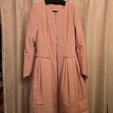 FOXEY 핑크 롱 코트 40