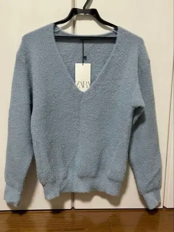ZARA 자라 라이트 블루 V넥 스웨터