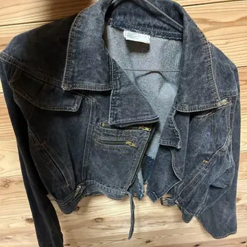 다크 그레이 크롭 데님 자켓 L 사이즈