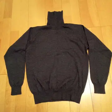 폴스미스 다크 그레이 터틀 M 사이즈