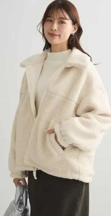 [ 새상품급 ] 그린 파크 리버서블 콤비 보아 블루종 에크루