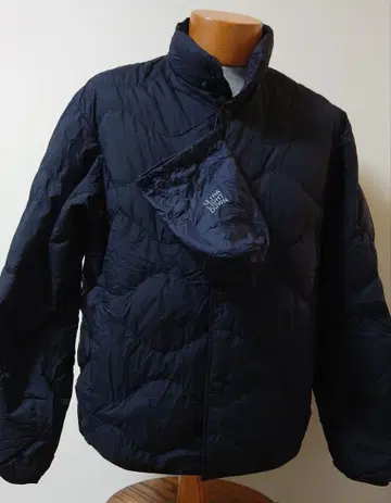 유니클로 울트라 라이트 웨이브 퀼트 자켓