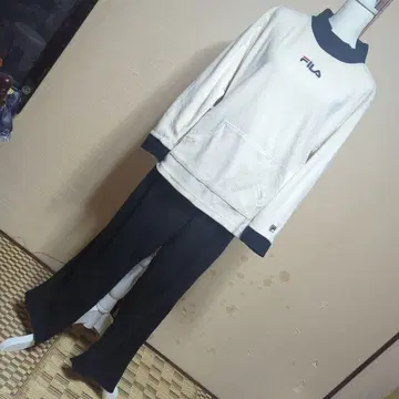 FILA 파자마 풀오버 트레이닝복 아이보리/블랙