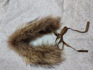 브라운 퍼 머플러 리본 포함